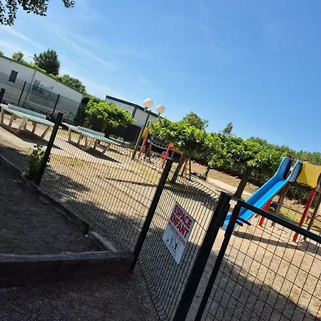 Mobil-home Le Provencal 营地 *